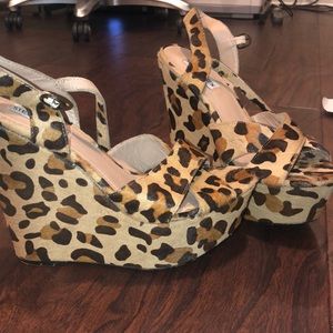 Leopard wedges